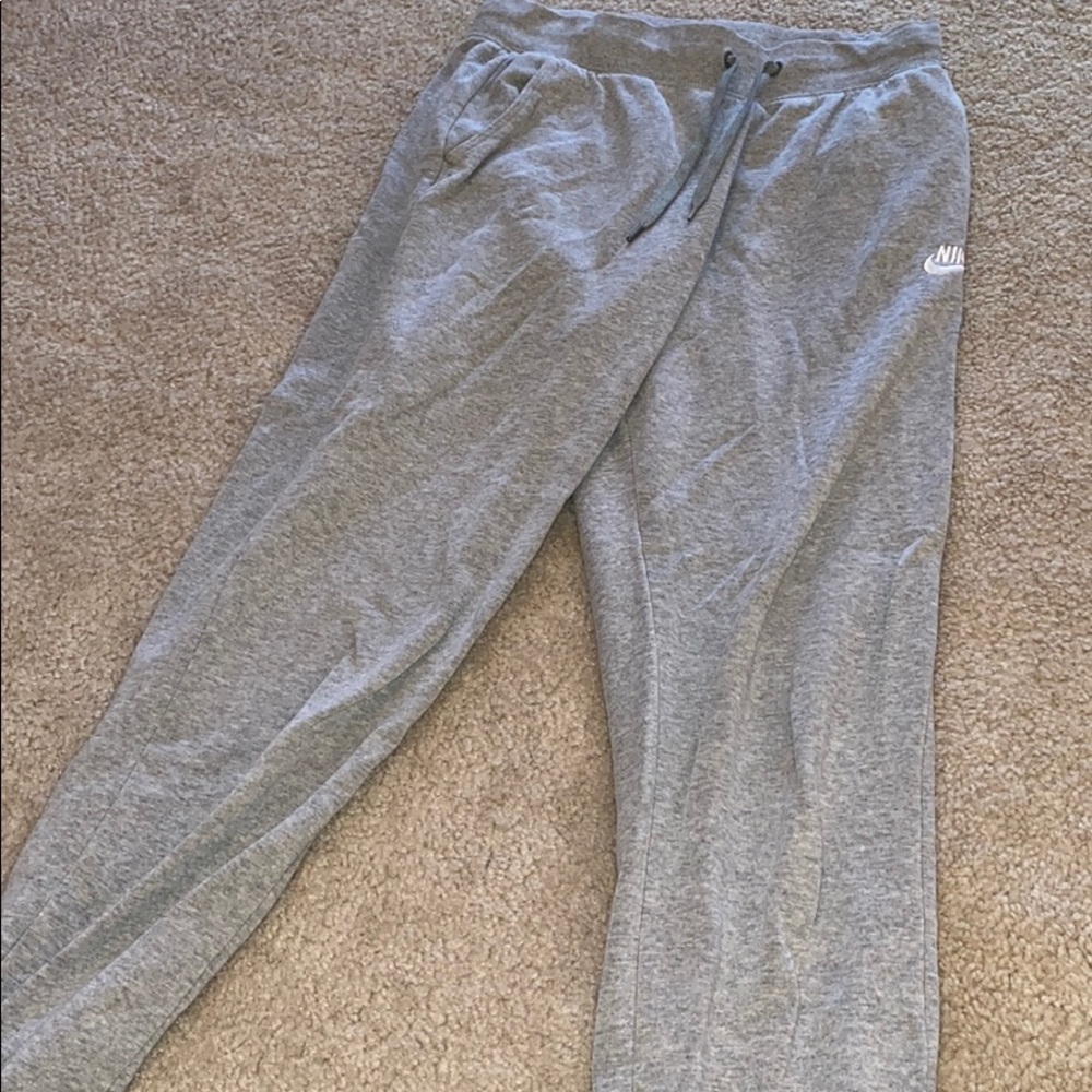 NIKE joggers